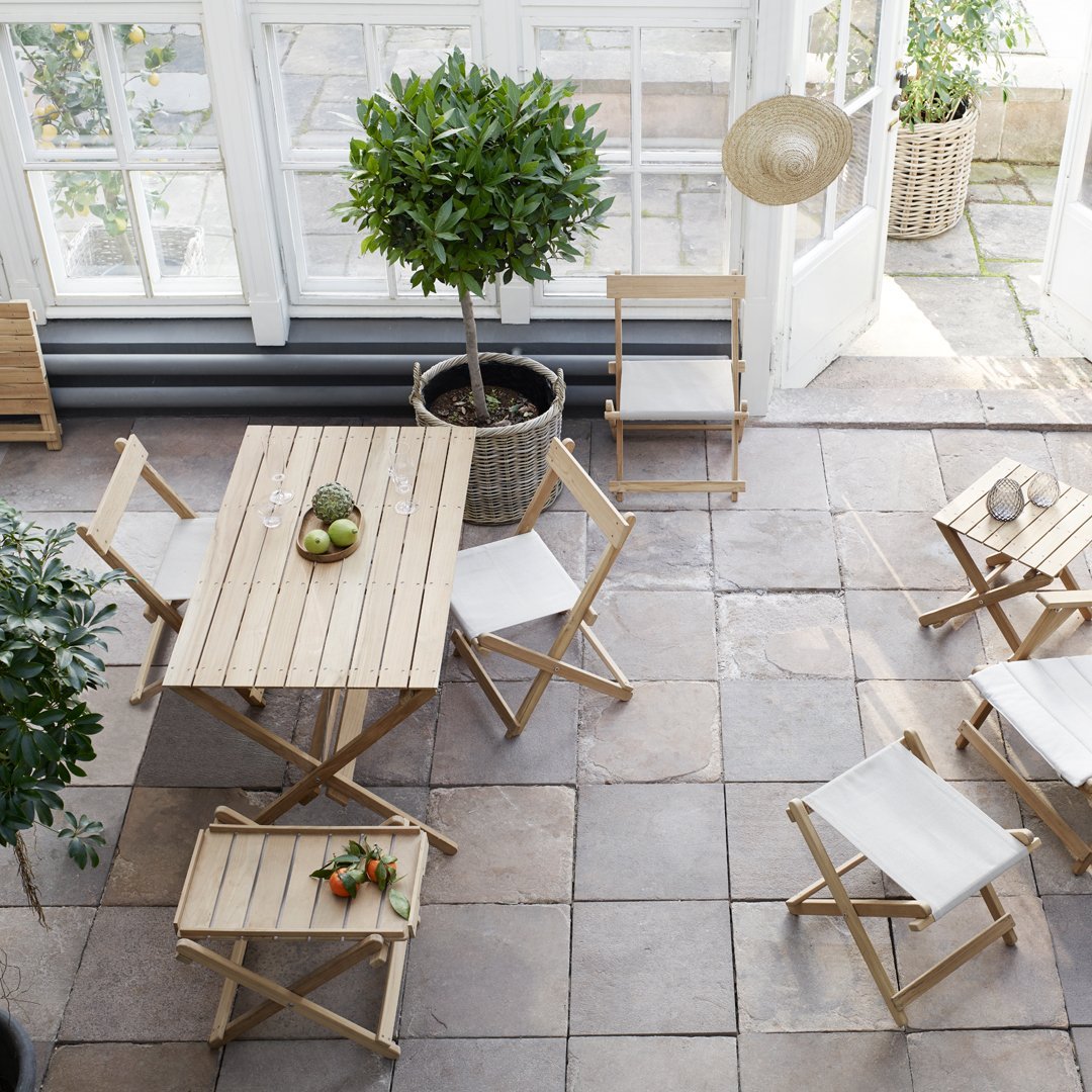 BM5868 Outdoor Side Table