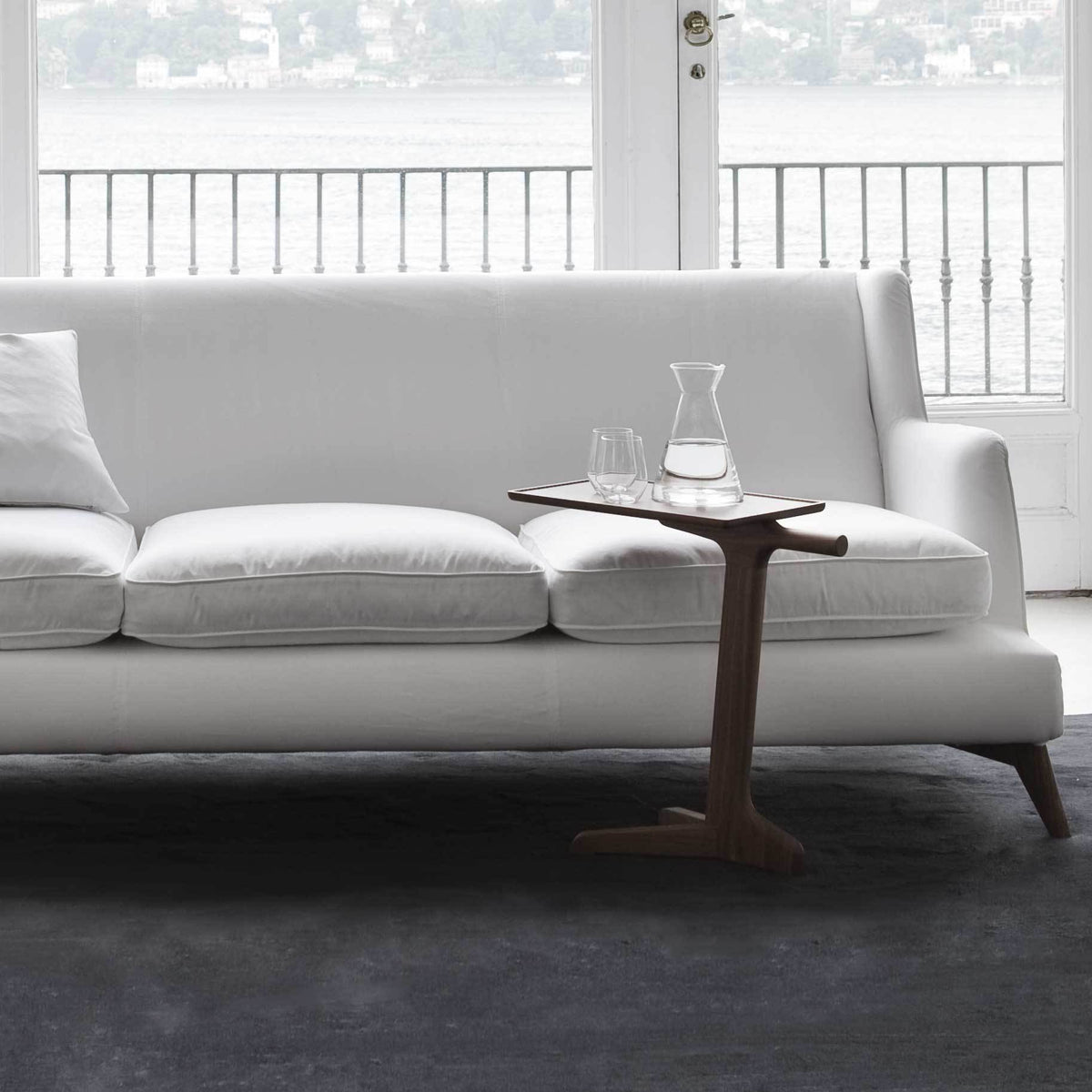 680 Class Sofa ‚Äì Low Back