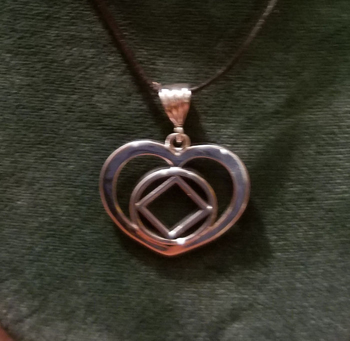 ssj016- Large Heart w/  Service Symbol Pendant